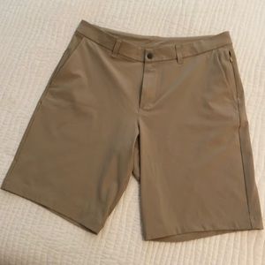 Lululemon Commission Short